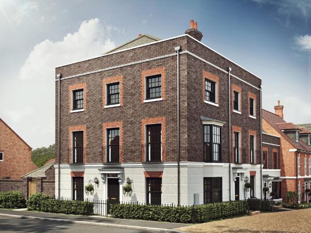 3 bedroom end of terrace house for sale
