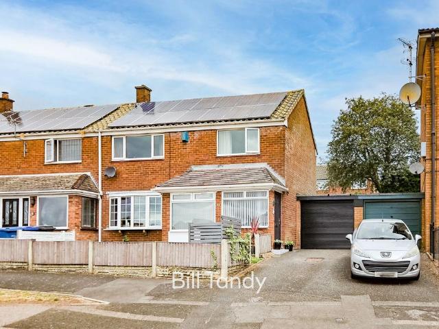 3 bedroom end of terrace house for sale