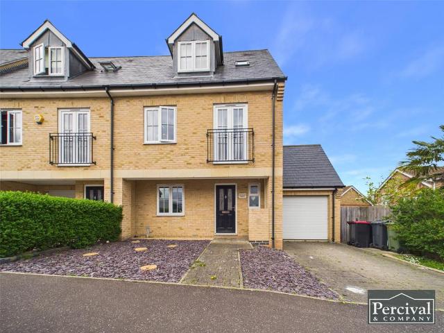 3 bedroom end of terrace house for sale