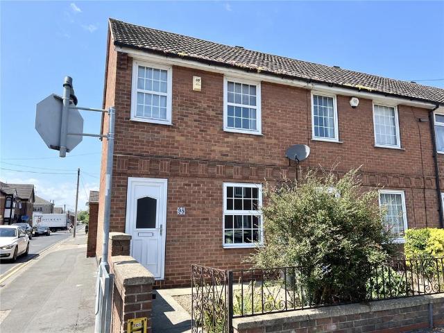 3 bedroom end of terrace house for sale