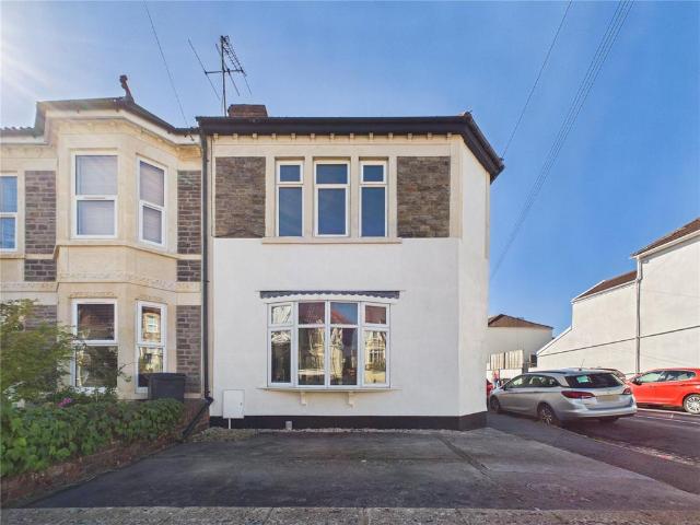 3 bedroom end of terrace house for sale