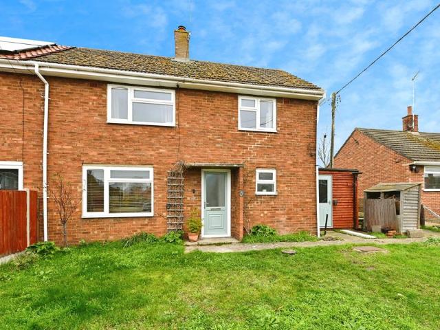 3 bedroom end of terrace house for sale