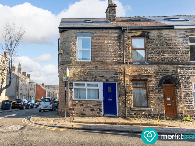3 bedroom end of terrace house for sale