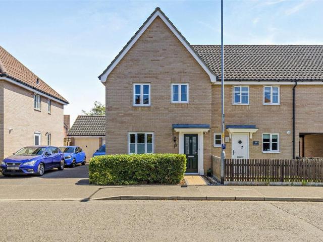 3 bedroom end of terrace house for sale