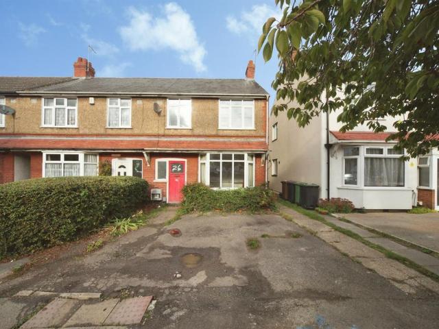 3 bedroom end of terrace house for sale