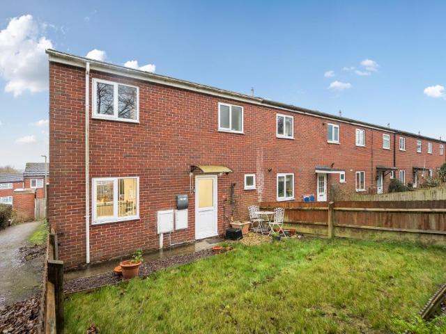 3 bedroom end of terrace house for sale