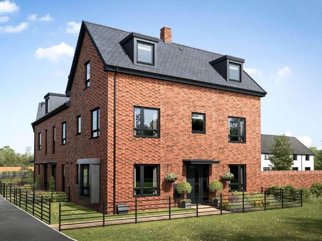 3 bedroom end of terrace house for sale