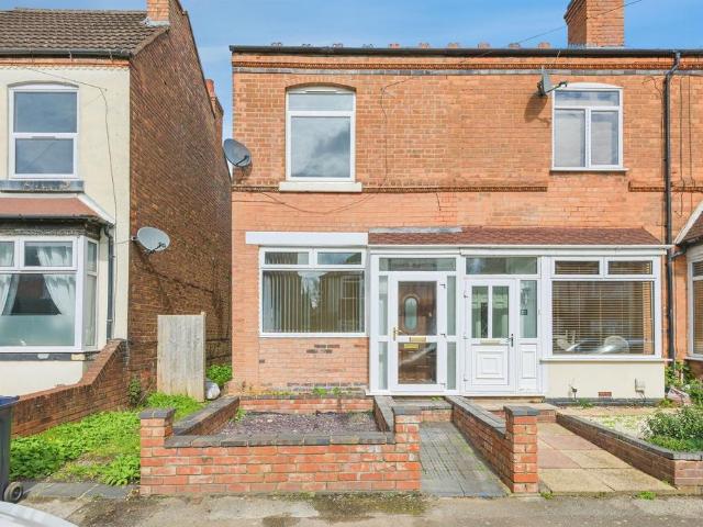 3 bedroom end of terrace house for sale