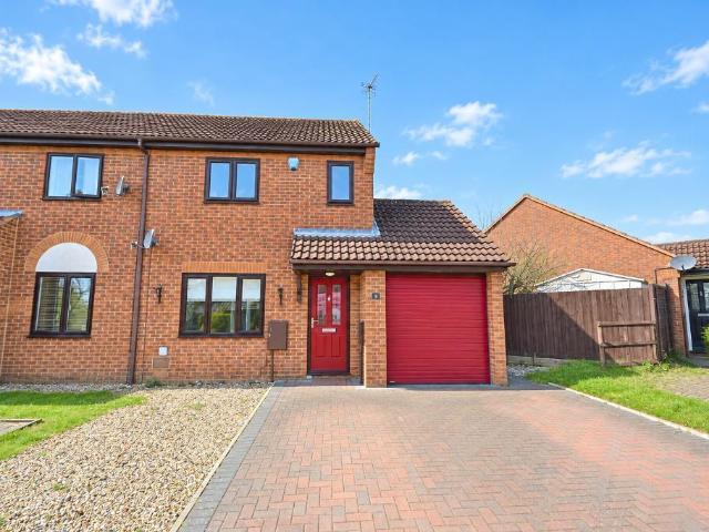 3 bedroom end of terrace house for sale