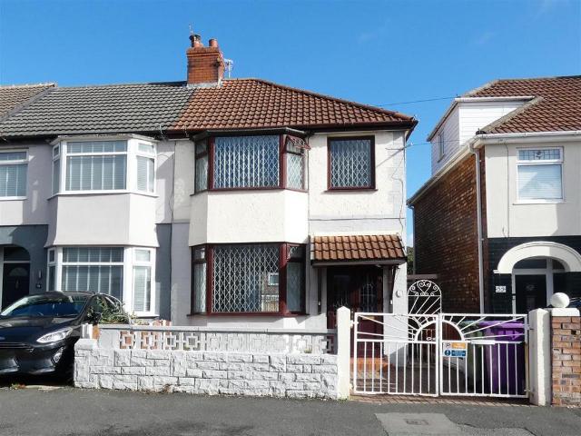 3 bedroom end of terrace house for sale