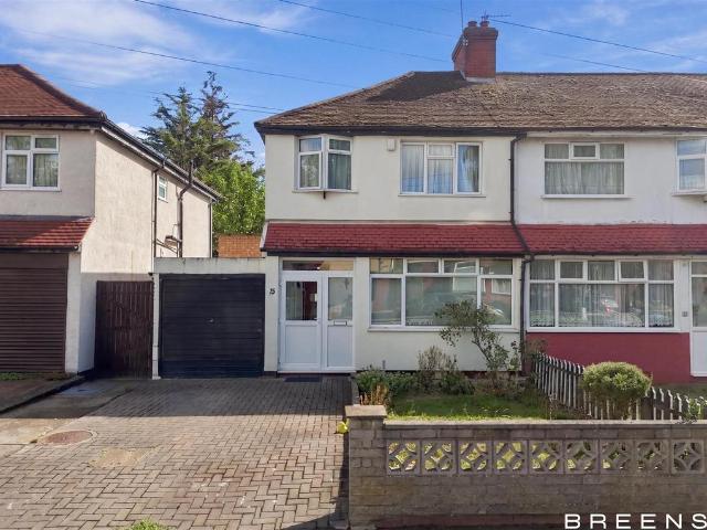 3 bedroom end of terrace house for sale
