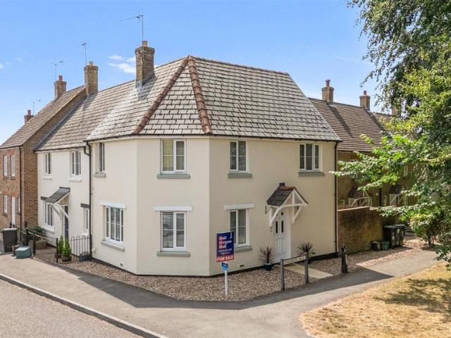 3 bedroom end of terrace house for sale
