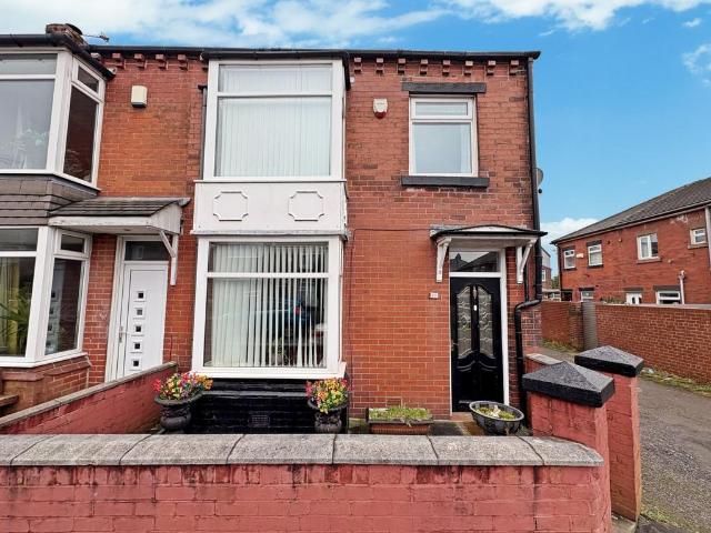 3 bedroom end of terrace house for sale
