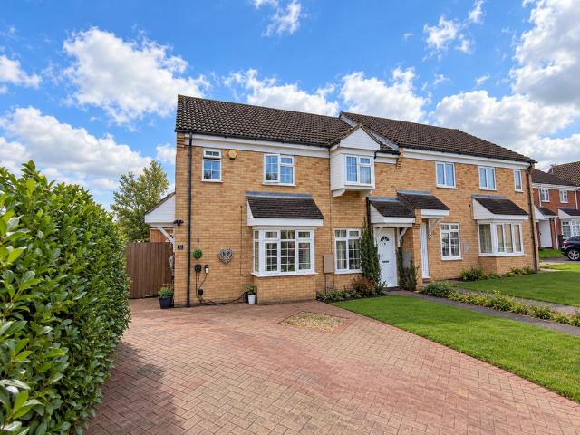 3 bedroom end of terrace house for sale