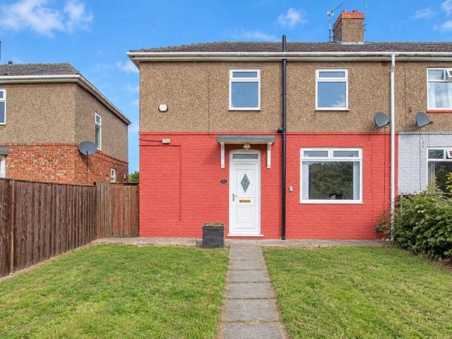 3 bedroom end of terrace house for sale