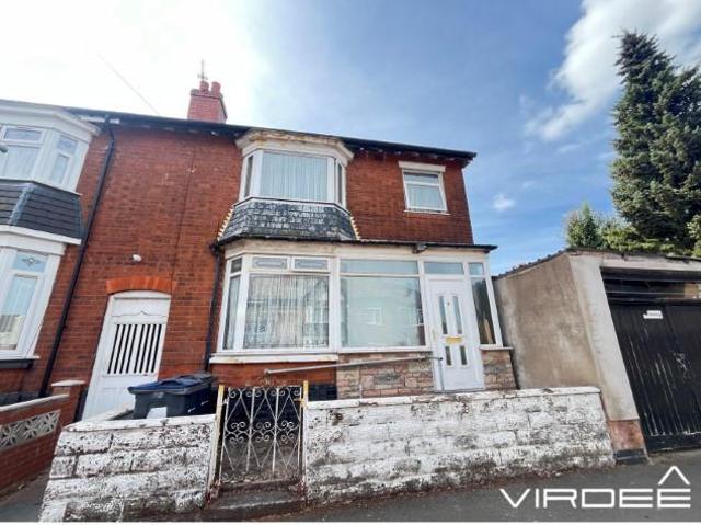 3 bedroom end of terrace house for sale
