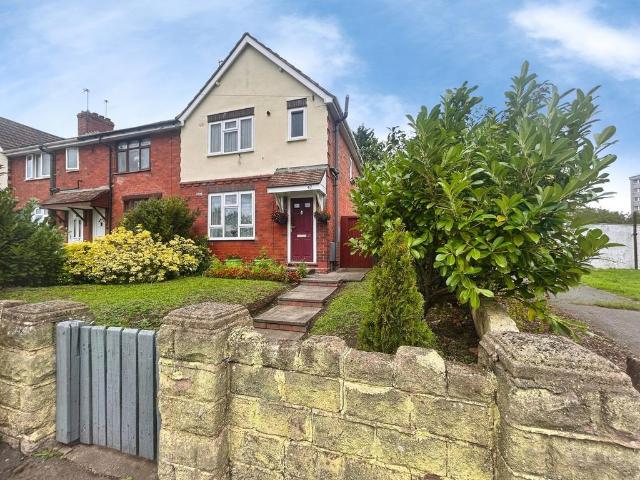 3 bedroom end of terrace house for sale