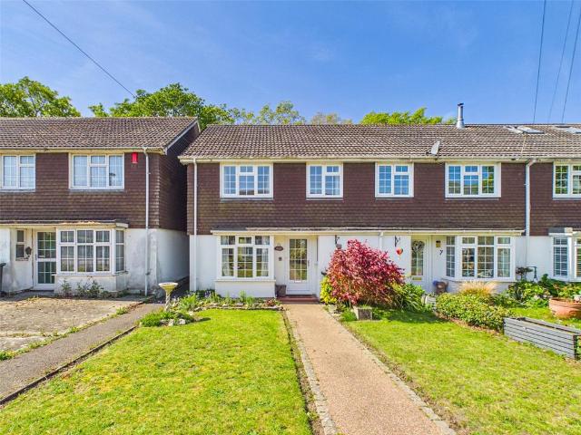 3 bedroom end of terrace house for sale