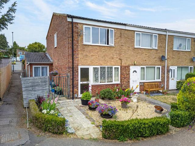3 bedroom end of terrace house for sale