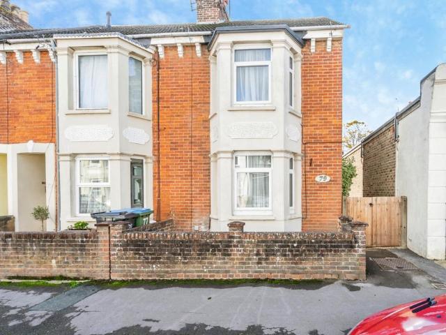 3 bedroom end of terrace house for sale
