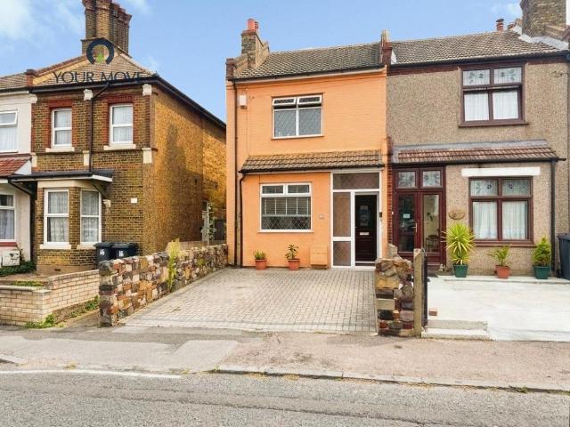 3 bedroom end of terrace house for sale