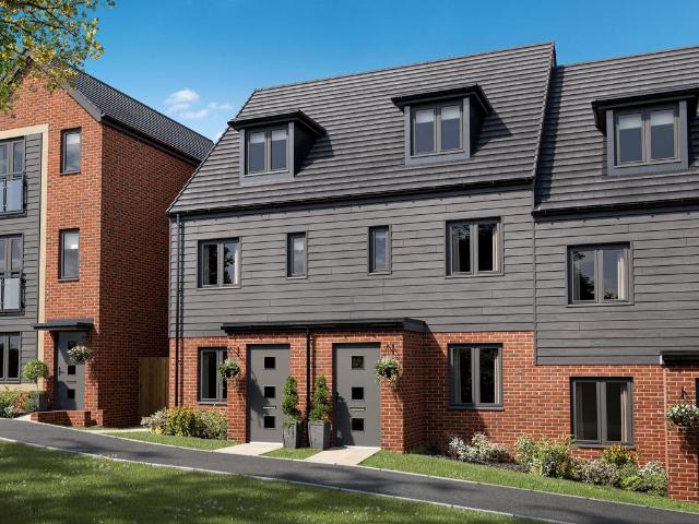 3 bedroom end of terrace house for sale
