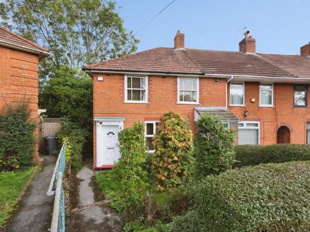 3 bedroom end of terrace house for sale