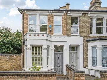 Wendell Park, London, Greater London - Garden