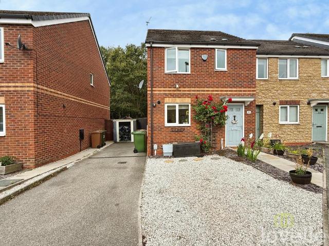 3 bedroom end of terrace house for sale