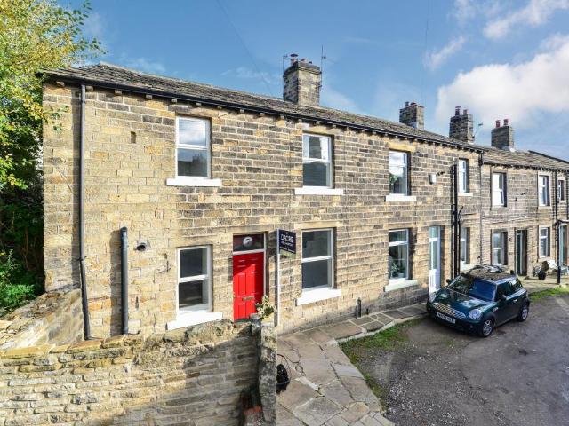 3 bedroom end of terrace house for sale