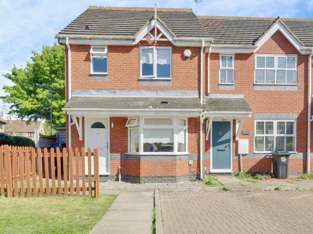3 bedroom end of terrace house for sale