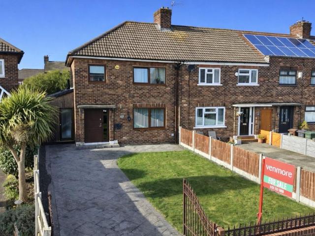 3 bedroom end of terrace house for sale