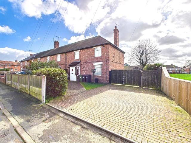 3 bedroom end of terrace house for sale