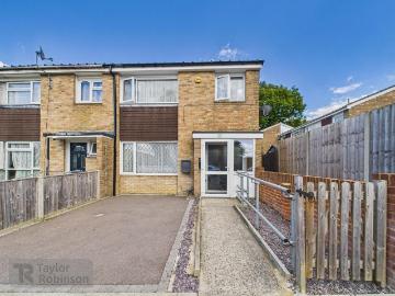 3 bedroom end of terrace house for sale