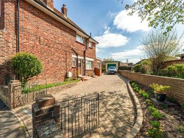 Arun, West Sussex county, Sussex - Garden