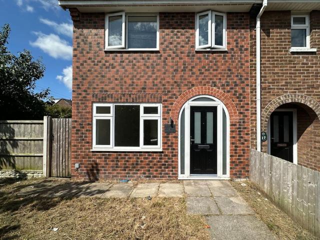 3 bedroom end of terrace house for sale