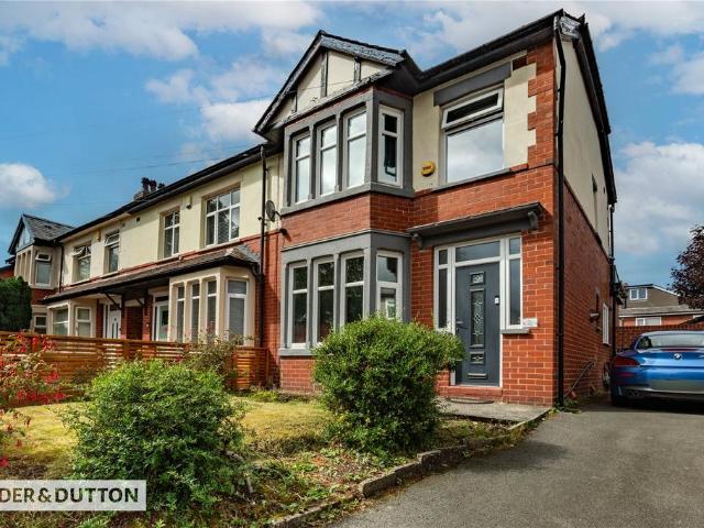 3 bedroom end of terrace house for sale