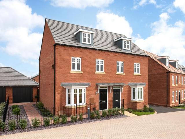 3 bedroom end of terrace house for sale
