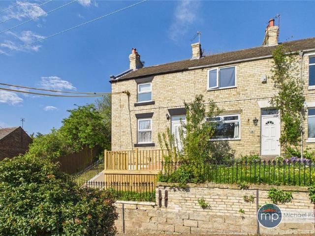 3 bedroom end of terrace house for sale