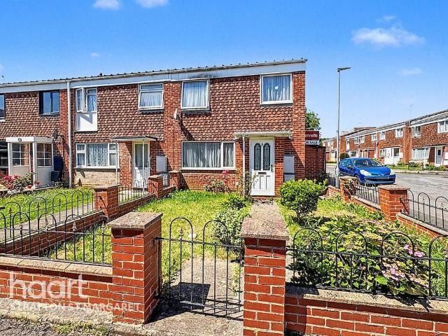 3 bedroom end of terrace house for sale