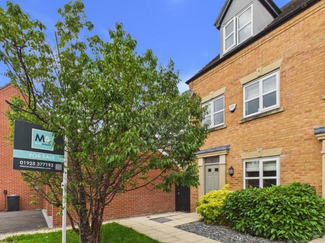 3 bedroom end of terrace house for sale