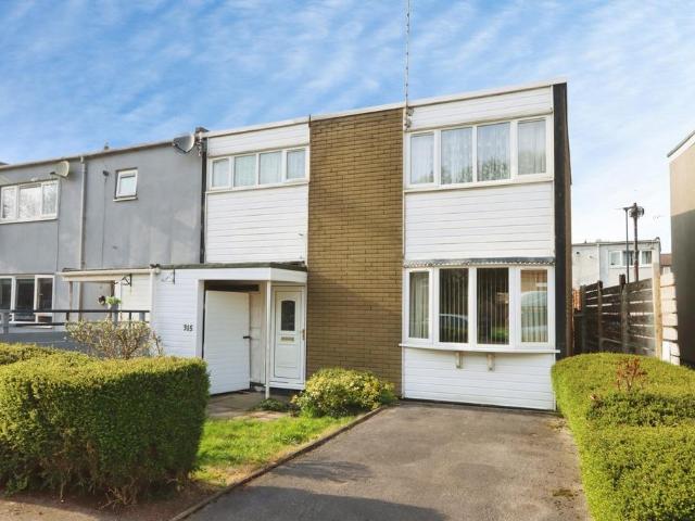 3 bedroom end of terrace house for sale