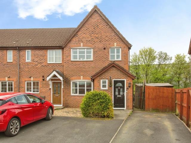 3 bedroom end of terrace house for sale