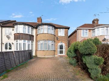 Reading Road UB5 Northolt, UB5, Middlesex, London, Greater London