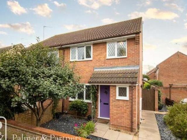 3 Bedroom End Of Terrace House For Sale In Colchester, Essex