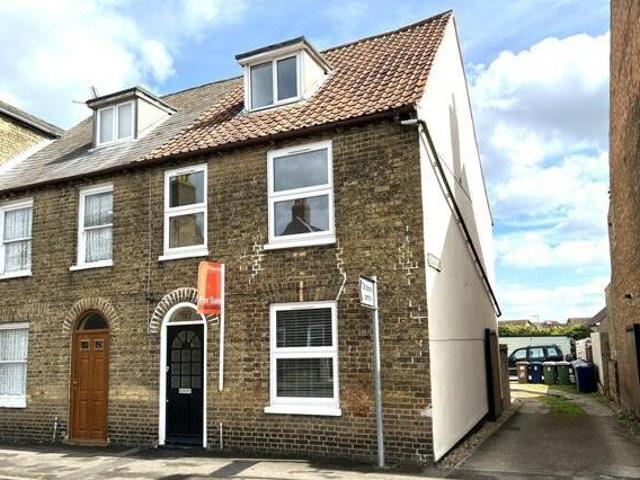 3 Bedroom End Of Terrace House For Sale In Chatteris, Cambs