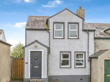 Northern Ireland - Garden, Equipped kitchen