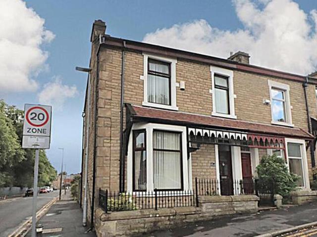 3 Bedroom End Of Terrace House For Sale In Darwen