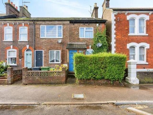 3 Bedroom End Of Terrace House For Sale In Dunstable