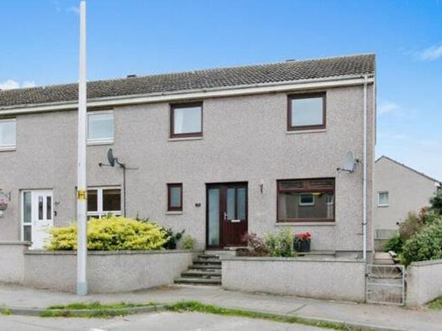 3 Bedroom End Of Terrace House For Sale In Elgin